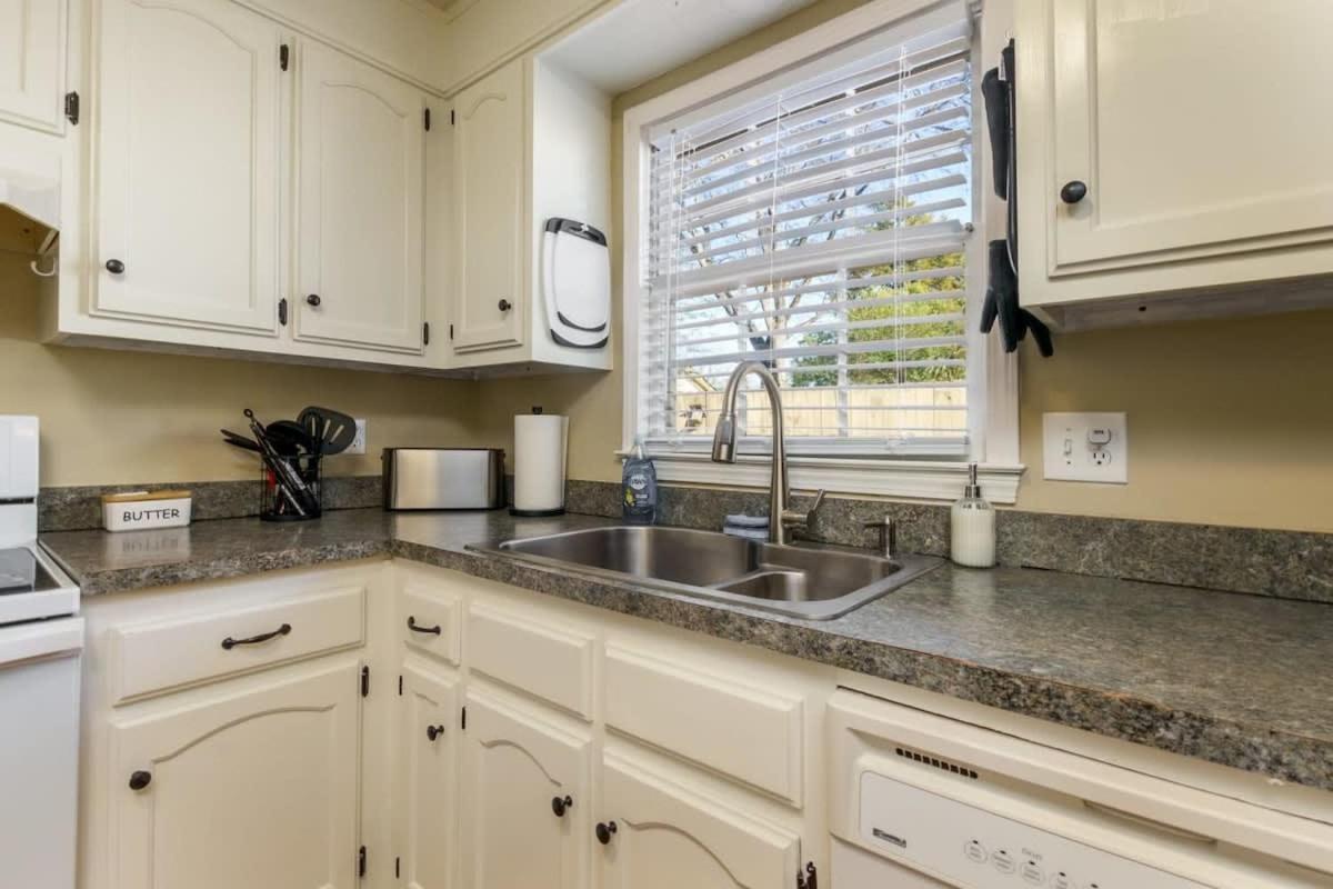 Alabama Get Away Gorgeous Home Location A Near Medical Ctr タスカルーサ エクステリア 写真